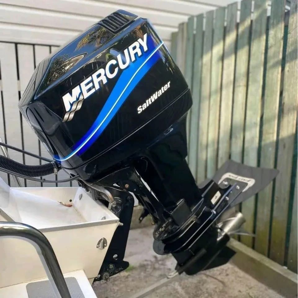 Mercury 90hp Saltwater Series 3-Cylinder 2-Stroke — view 1